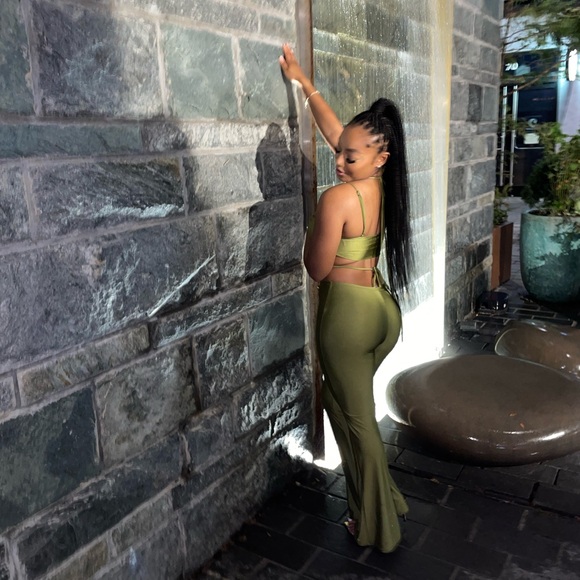 Fashion nova 2pc. Set - Picture 3 of 5